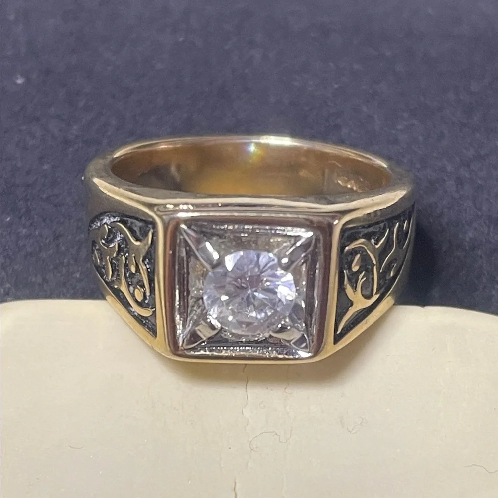 Elegant Gold 18k GE Ring 11g size 10